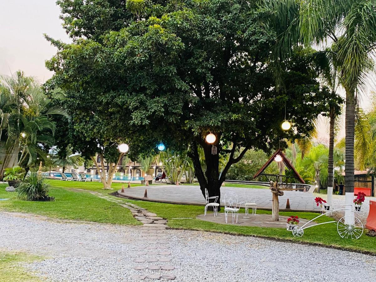 Hotel Posada El Encanto Xochitepec Eksteriør bilde